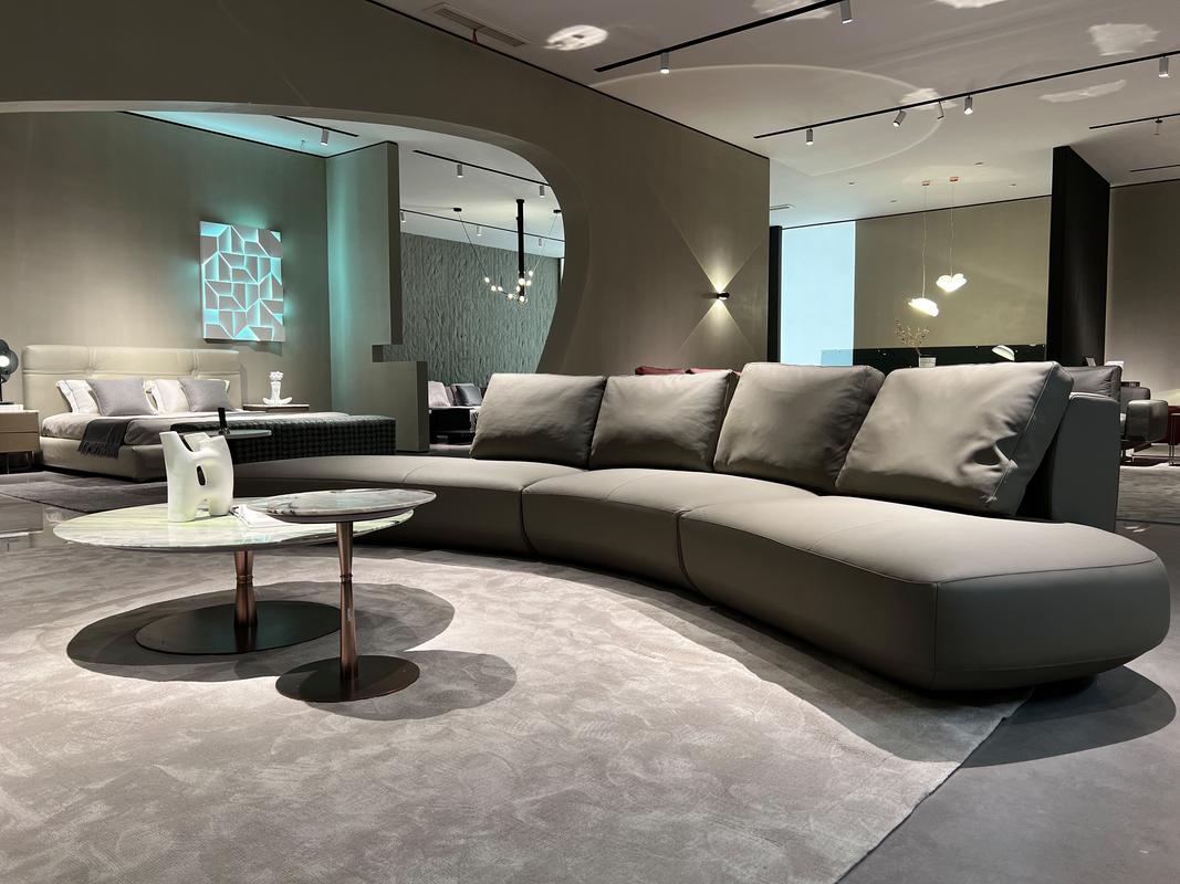 皮质沙发救星来了:从污渍到划痕,5步修复术比师傅省千元!(图4)