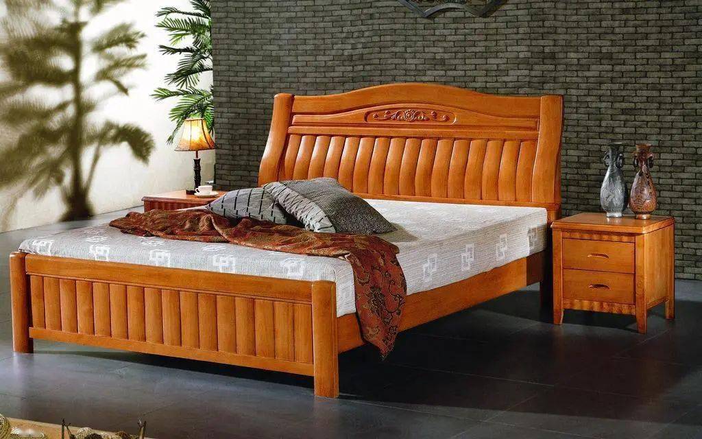 供暖/空调一开,家具先“遭殃”?5 个基础动作保住沙发、衣柜、实木床(图2)