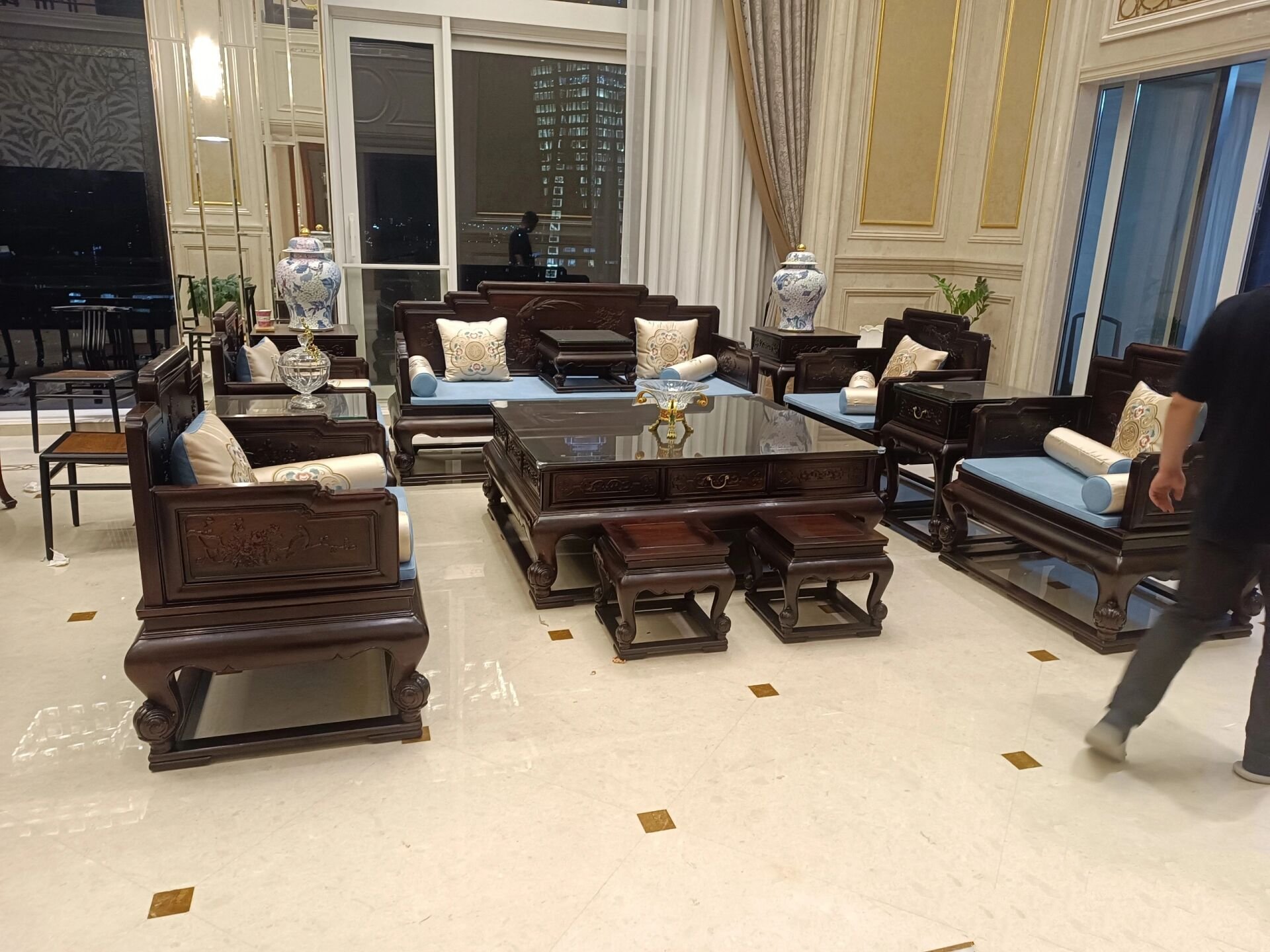 旧物改造风正劲,家具维修美容让旧家具焕发"二次生命"(图3)