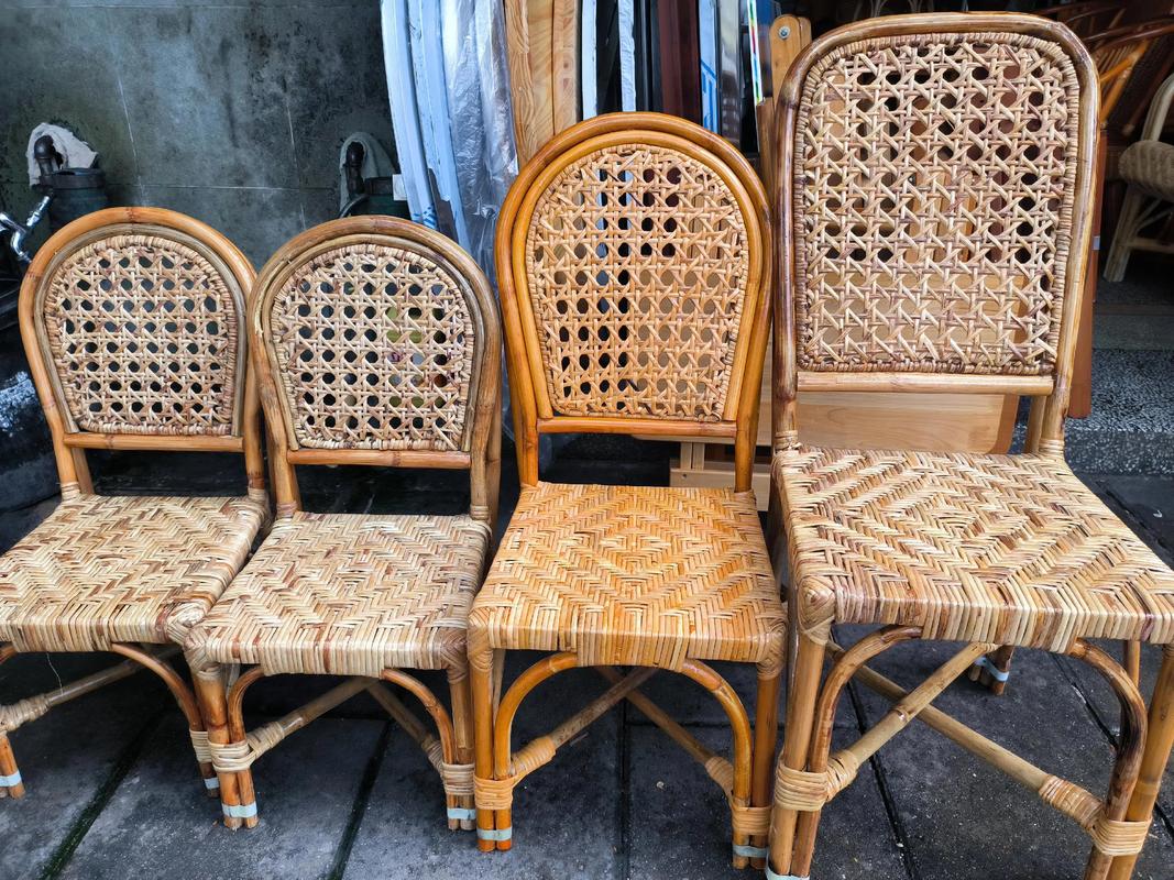 阳台藤椅破损修复：户外家具风吹雨淋断裂，简单修补不花钱(图1)