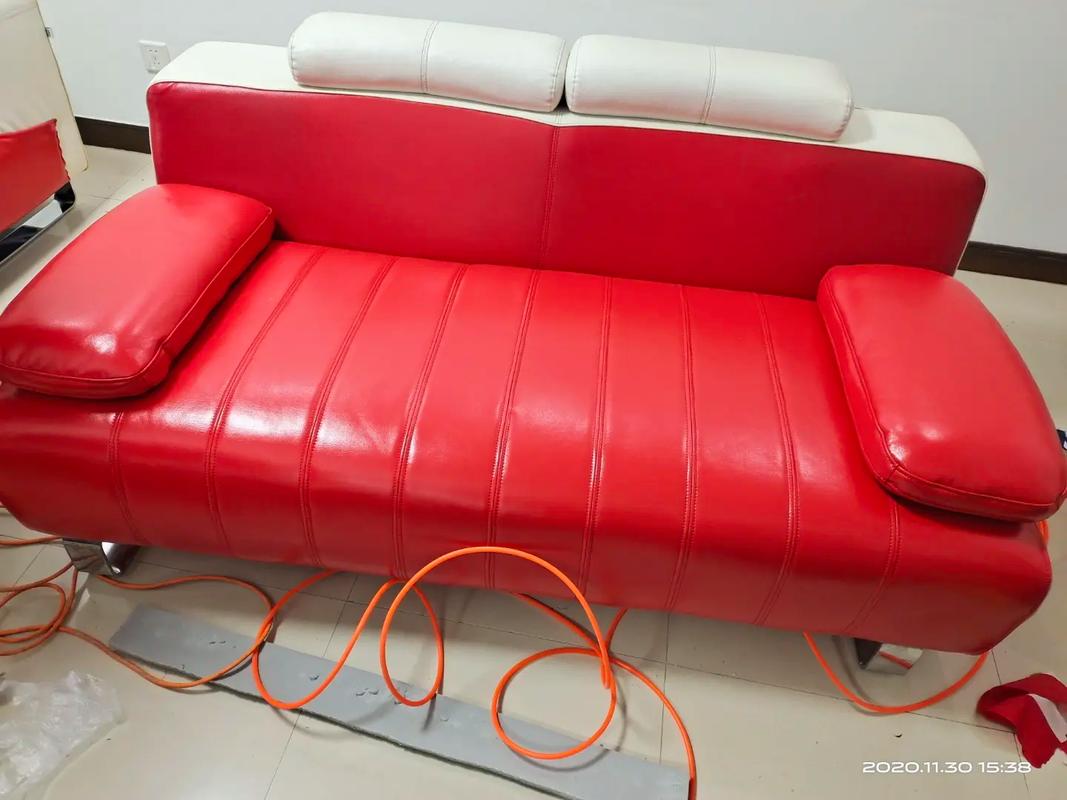 软包家具破损修复:沙发/床头皮面/布面破洞,无痕修补方法(图1)