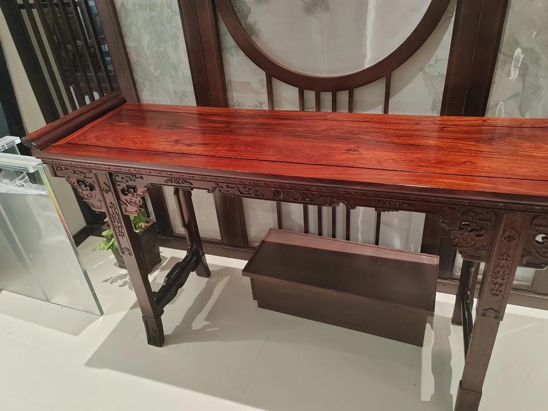 不换新品也升级!红木家具维修保养,接住适老+保值双重红利(图1)