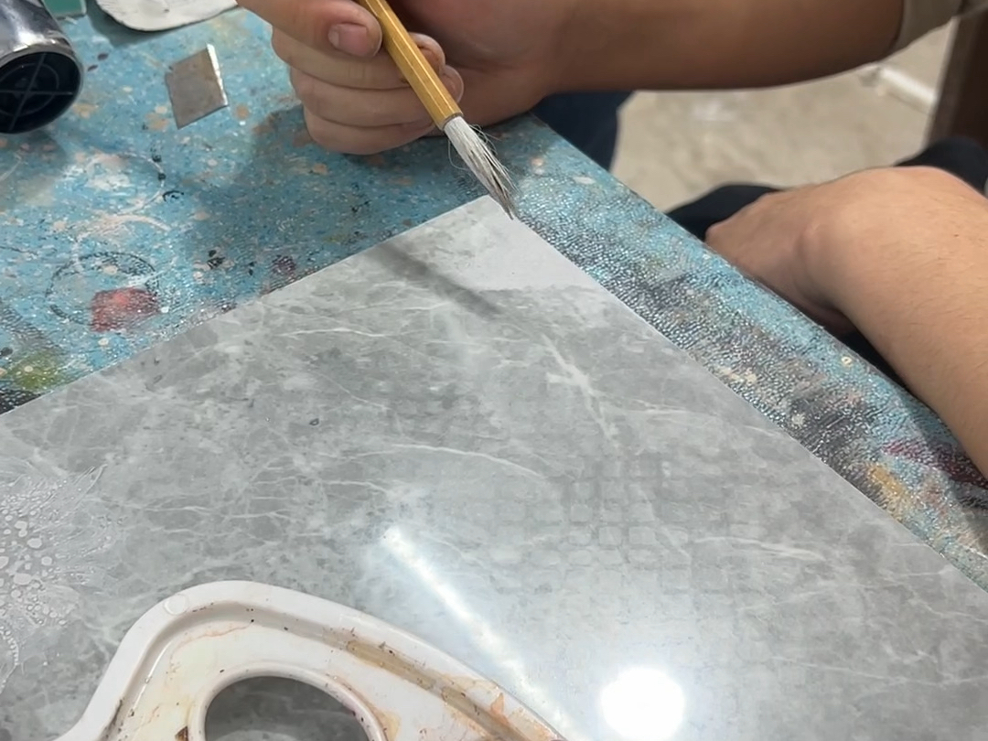 家具美容师培训避坑指南:拒绝纯理论,实操才赚钱(图1)