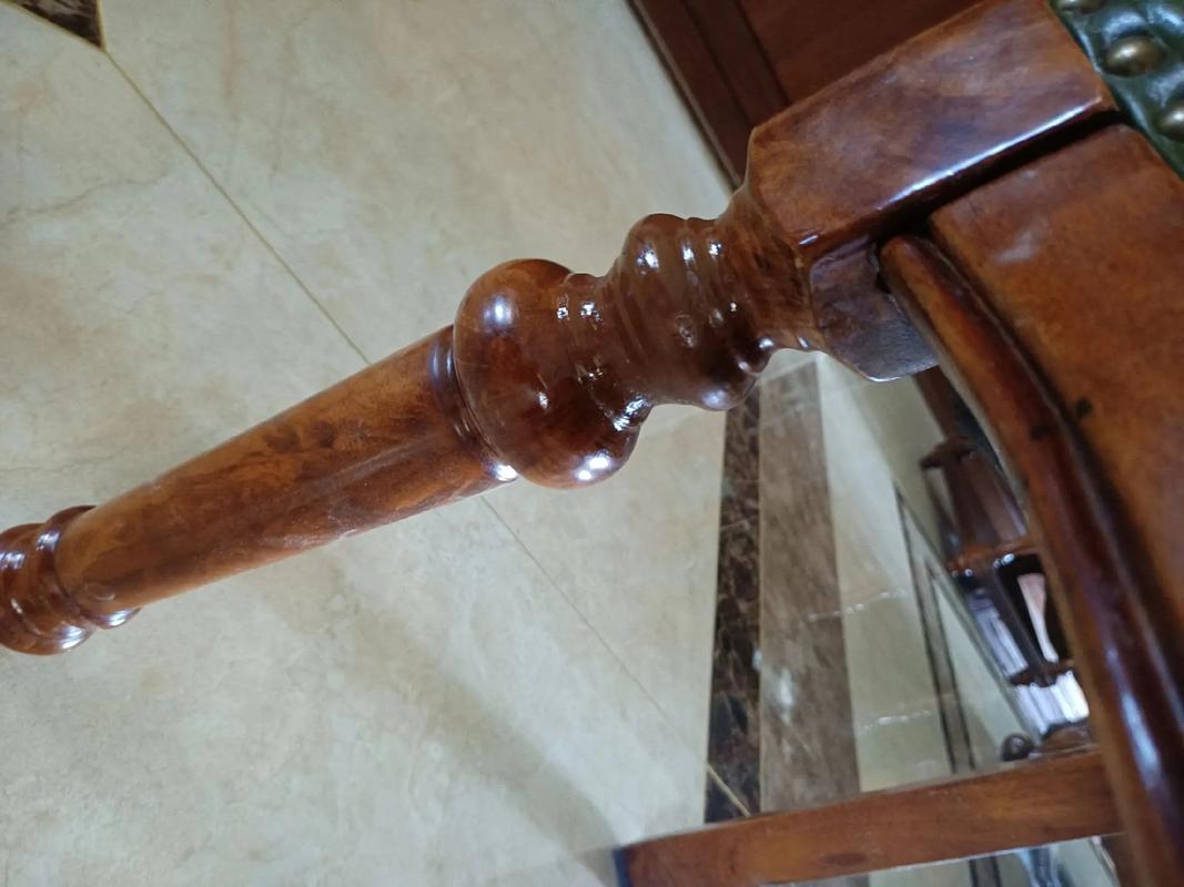 实木椅腿断了？用白乳胶+蝴蝶榫，在家无痕修复超简单(图1)