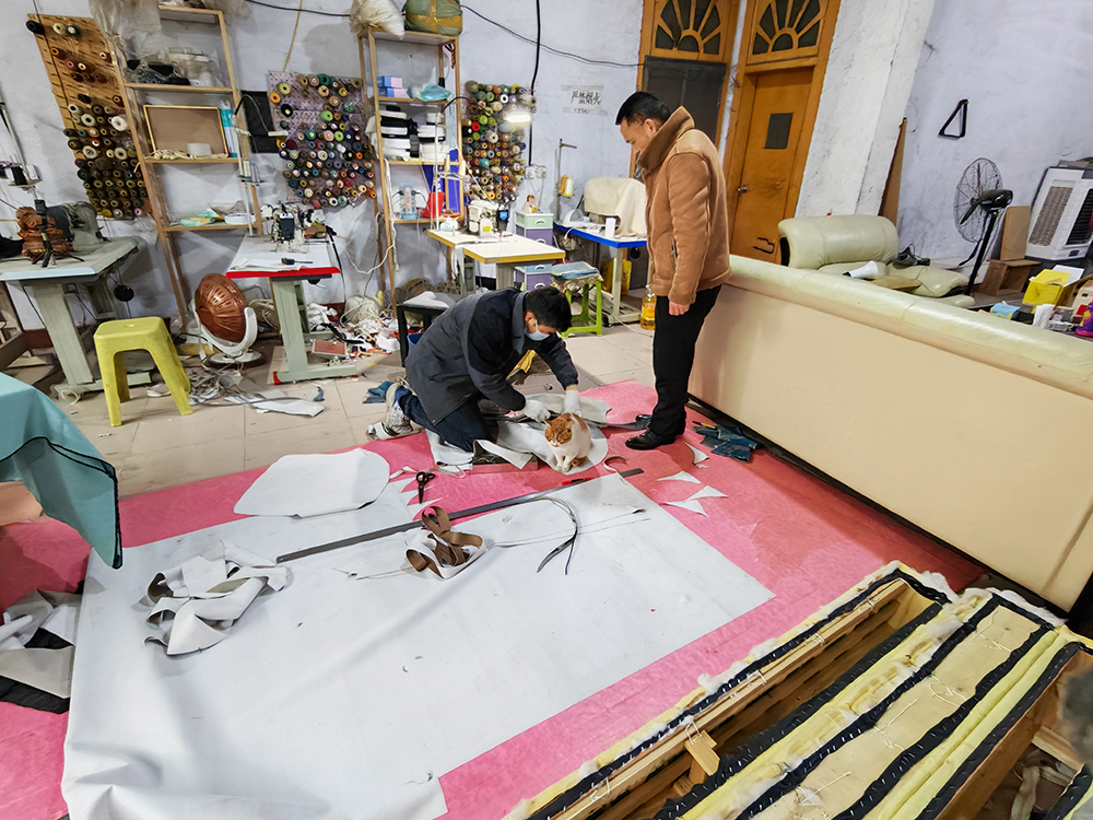 想学家具修复?这家家具修复技术培训学校太香了(图2)